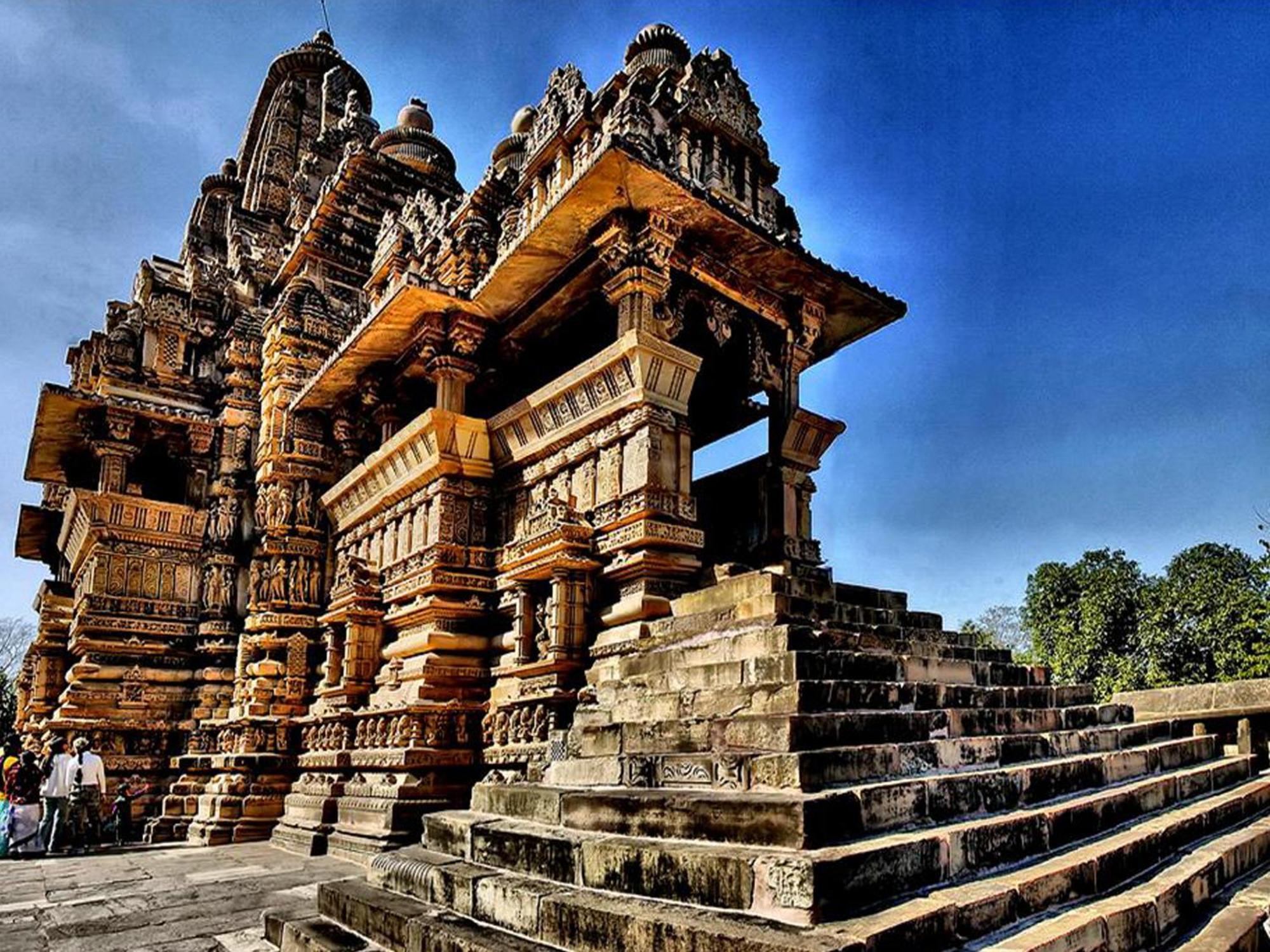 The Lalit Temple View Hotel Khajurāho Exterior photo